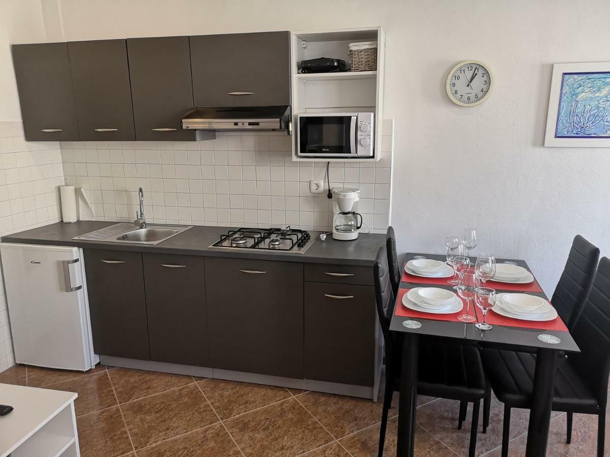 Studio Bi Apartamento Umago Exterior foto