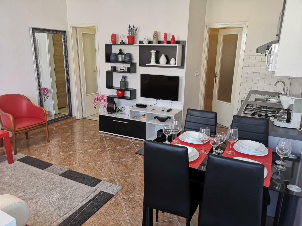 Studio Bi Apartamento Umago Exterior foto